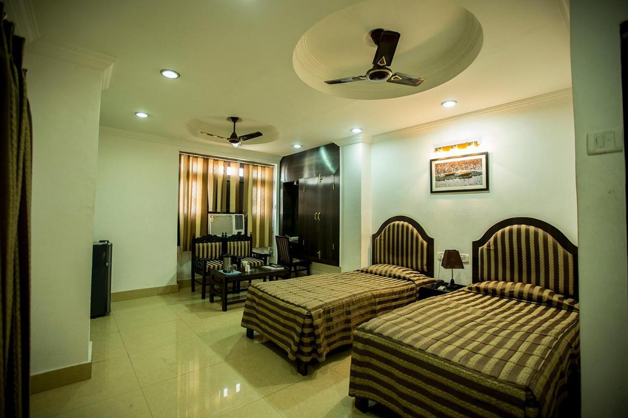 Deep Hotel لاكناو المظهر الخارجي الصورة