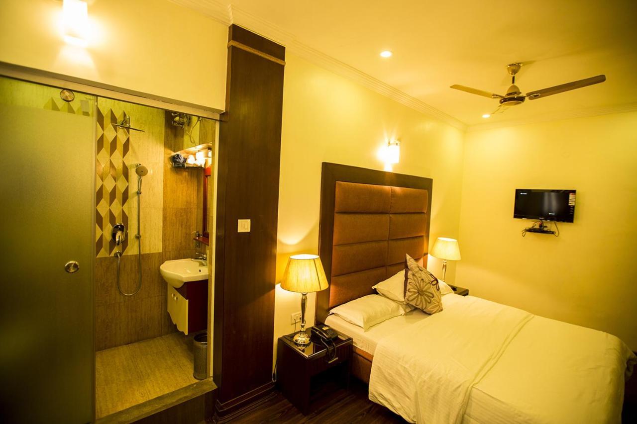 Deep Hotel لاكناو المظهر الخارجي الصورة