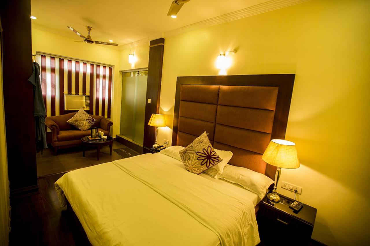Deep Hotel لاكناو المظهر الخارجي الصورة