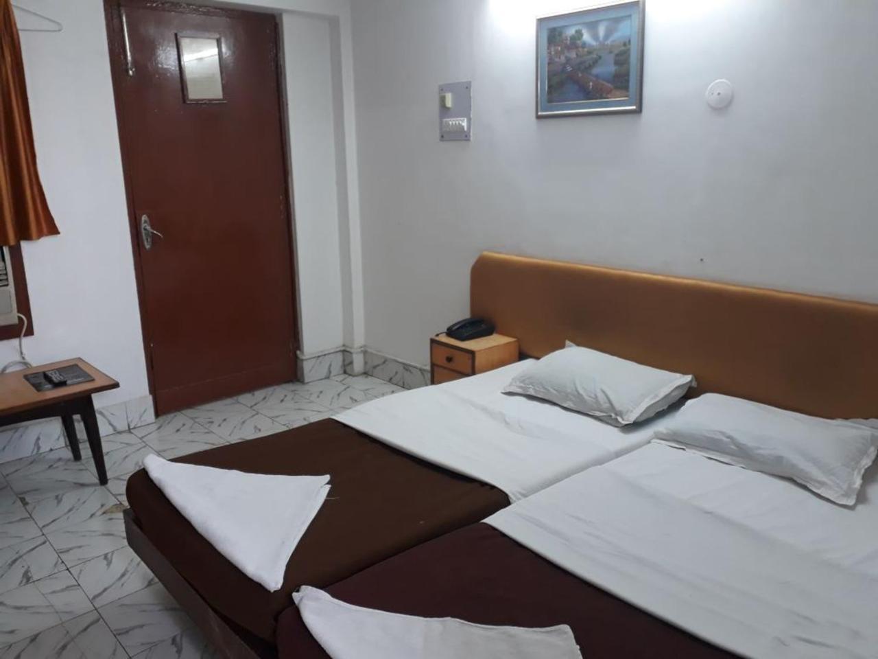 Deep Hotel لاكناو المظهر الخارجي الصورة